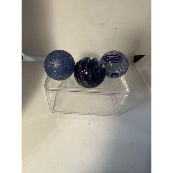 Lot of Three David Salazar marbles blue tones - Picture 1 of 10